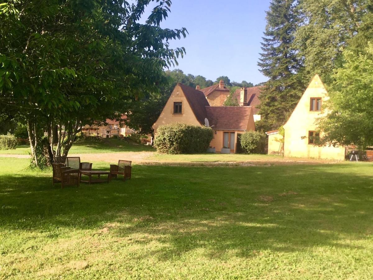 Villa Le Moulin Aux Ans Archignac Exterior foto